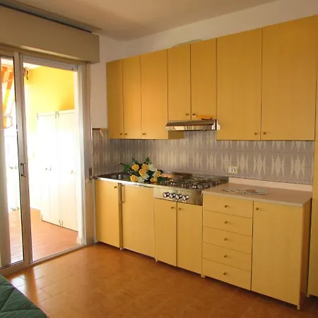 Appartamento In 24599